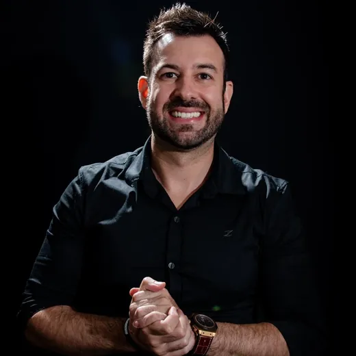 Dr. Pedro